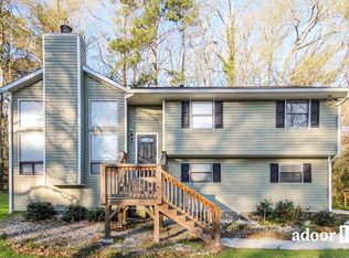 2311 Weatherly Ct, Jonesboro, GA 30236