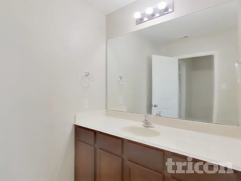 5002 Pacific Ridge Ln — Photo 15