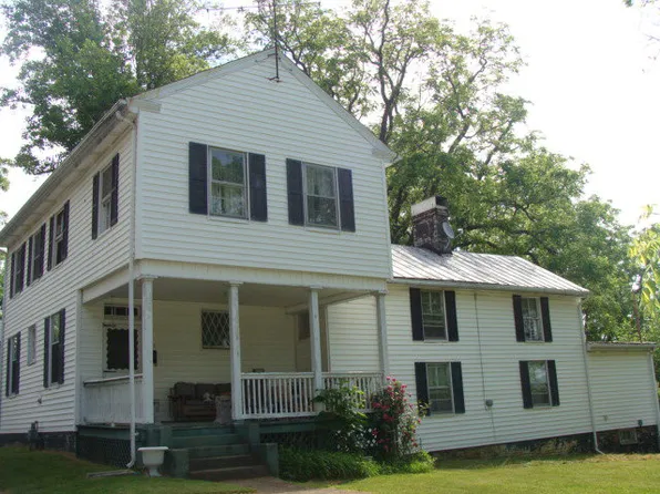 435 E North St, Wytheville, VA 24382
