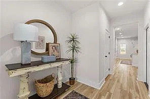 4 bed, 4.5 bath, 1951 sqft, $3,300 — Photo 3