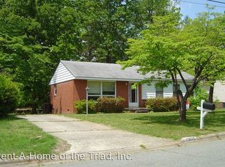 2805 Orange St, Greensboro, NC 27405