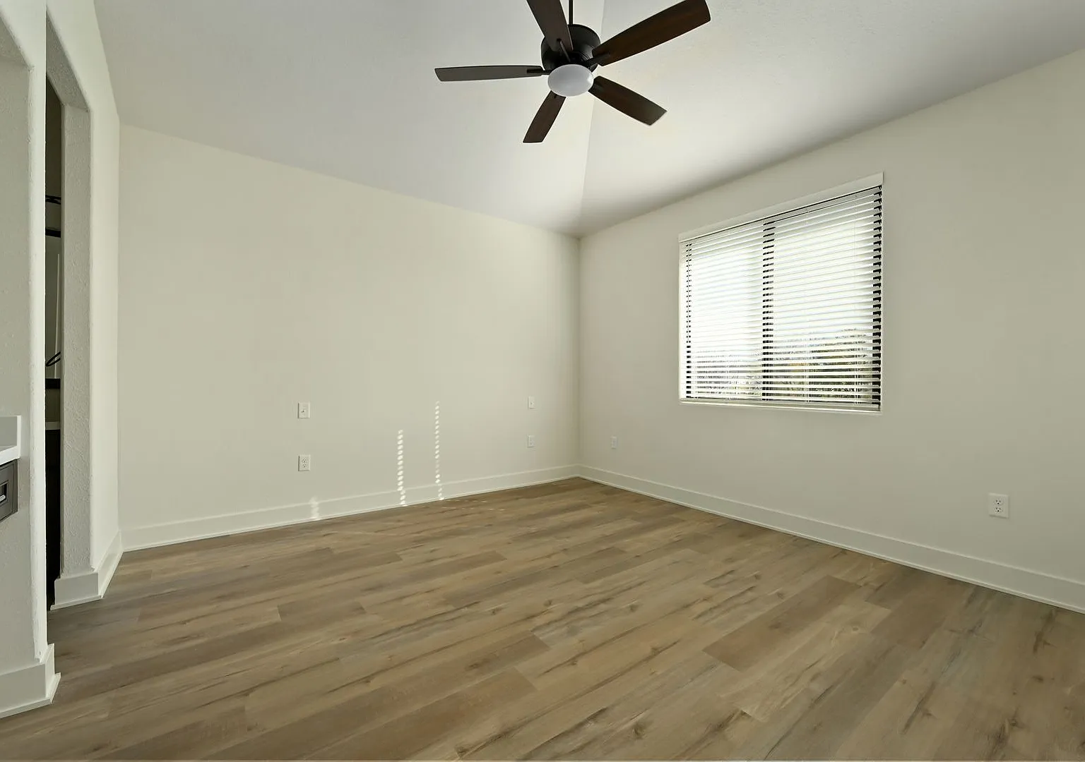 Lot 175 — Photo 3