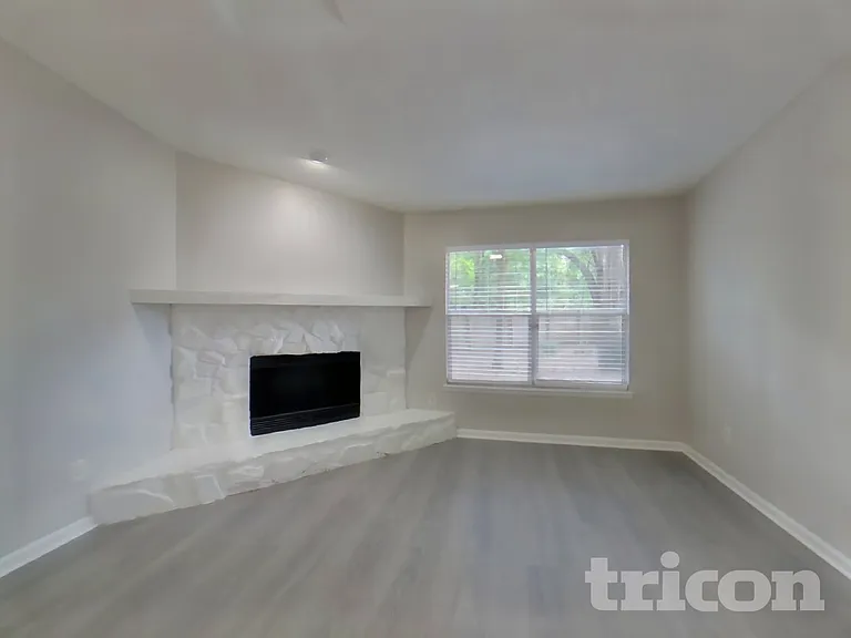 3572 Raymur Villa Dr — Photo 2