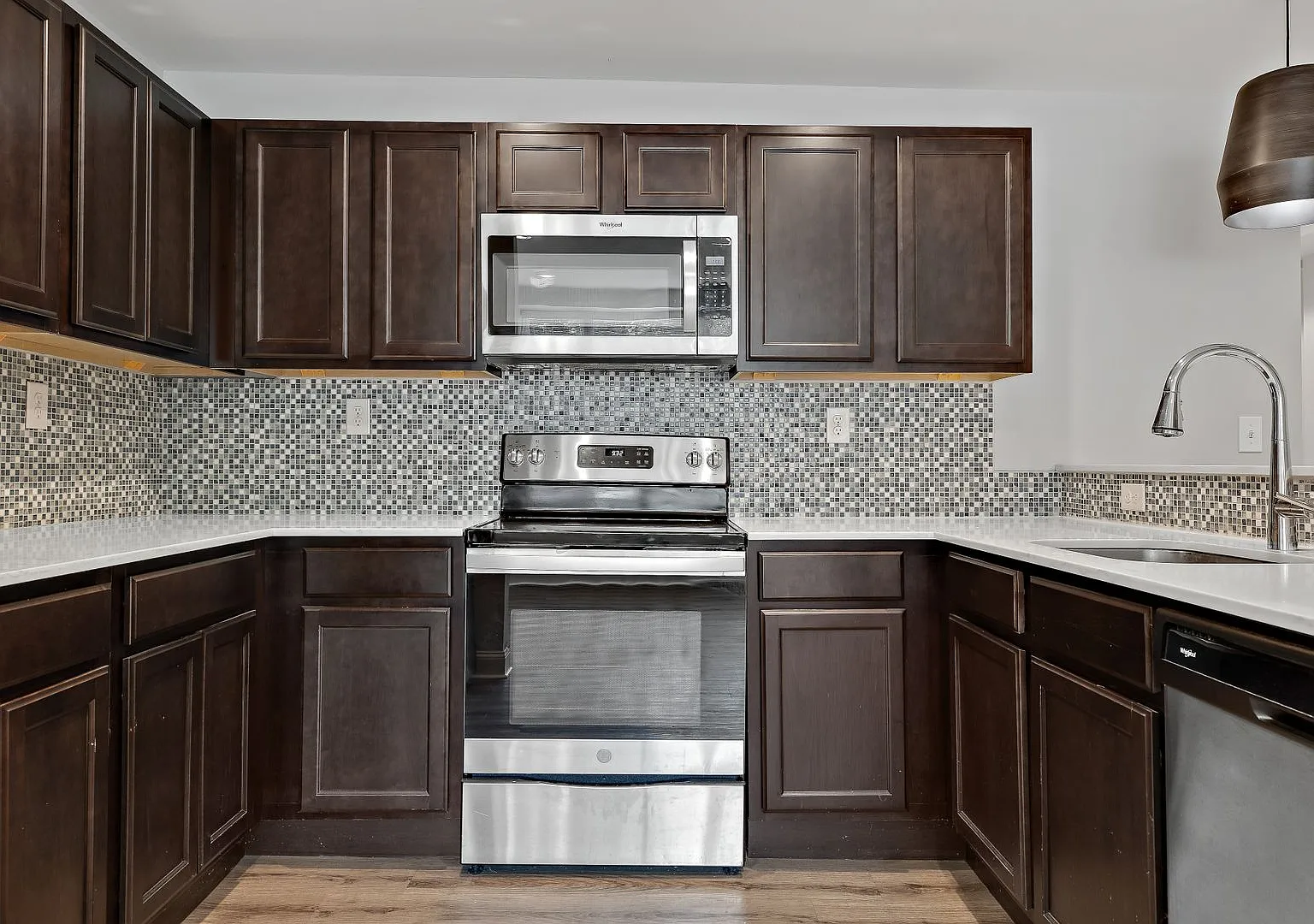 536 Madison Ave — Photo 4