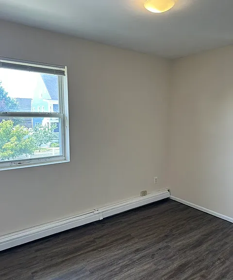 457 Monroe Blvd #2 — Photo 25
