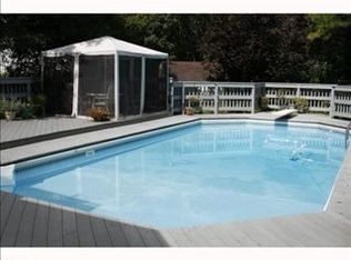 1716 Colson Ct, Virginia Beach, VA 23454