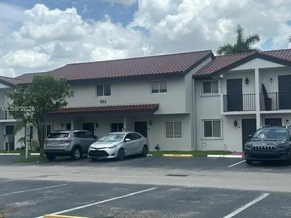 560 NW 82nd Pl APT 306, Miami, FL 33126