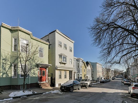 3rd image of 458 E 7th St APT 1