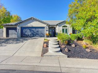 220 Singer Ln, Folsom, CA 95630