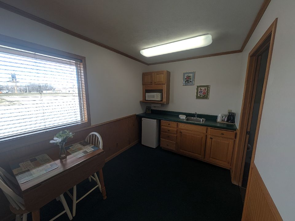 2nd image of 600 J St #1