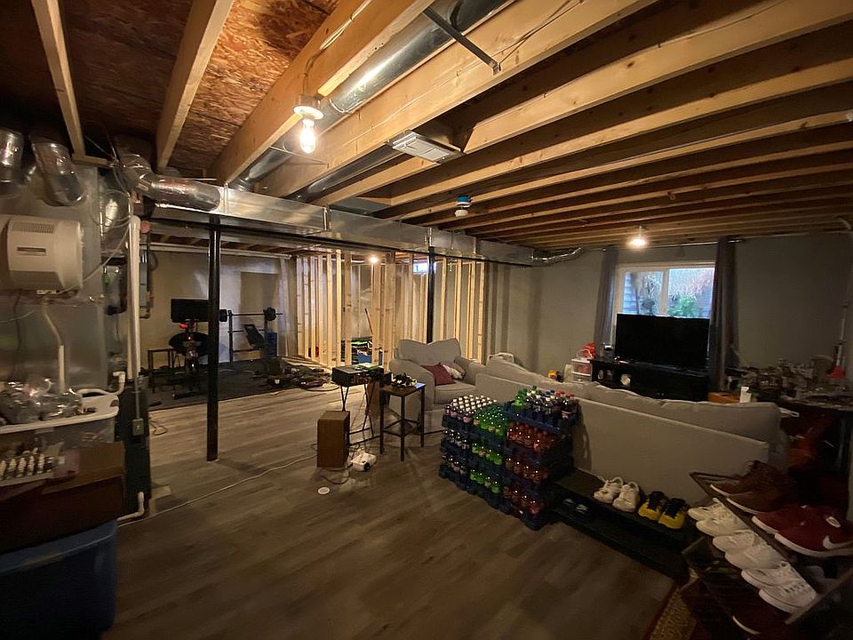 2nd image of 30812 Alger Blvd