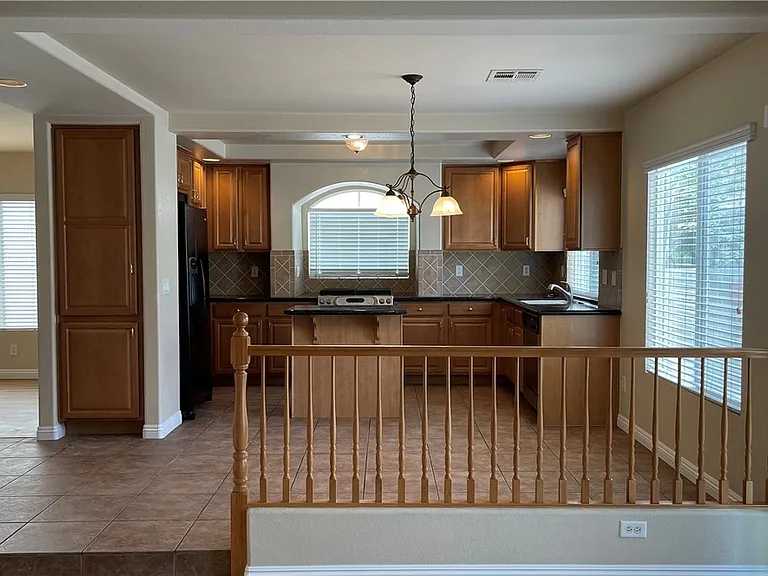 1036 Bearpaw Catch Ct — Photo 7