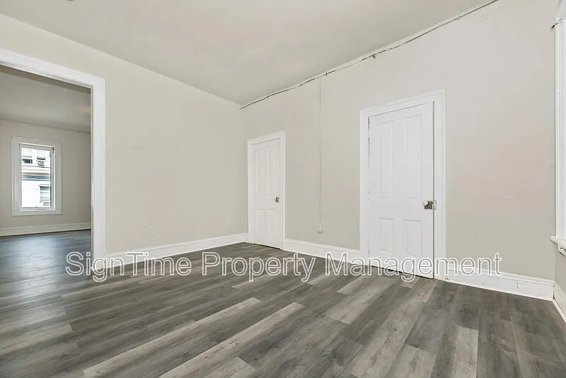 1 bed, 1.0 bath, 600 sqft, $975 — Photo 3