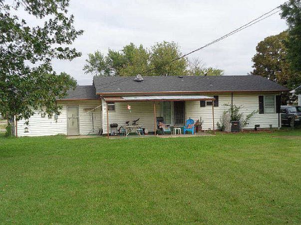 2nd image of 5 Bonnie Sue St