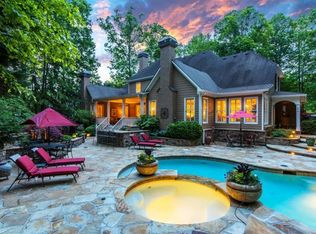 4155 Chimney Hts NE, Roswell, GA 30075