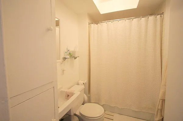 Rented by Citi-Village | media 23