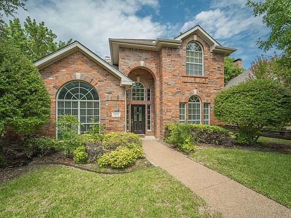 3rd image of 2121 Brugge Ct