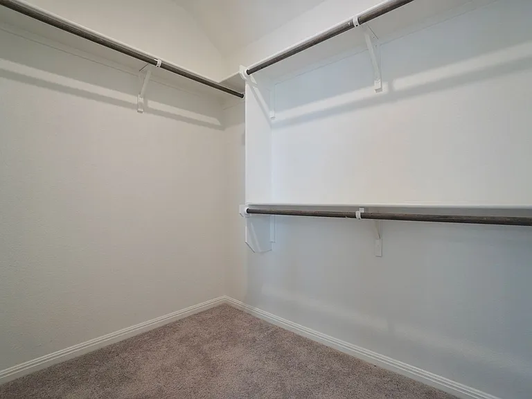 2513 Danbury Ln — Photo 19