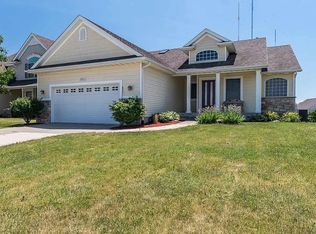 3955 Old Belmont Rd, Bettendorf, IA 52722