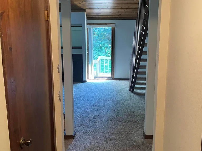6378 Chippenhook Ct — Photo 6