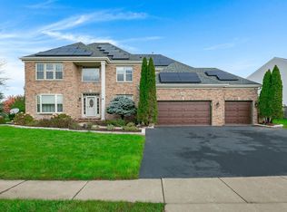 2080 Tunbridge Trl, Algonquin, IL