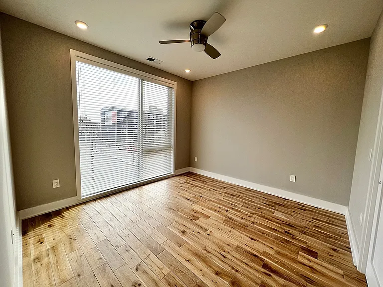 Veranda Apartments — Photo 40