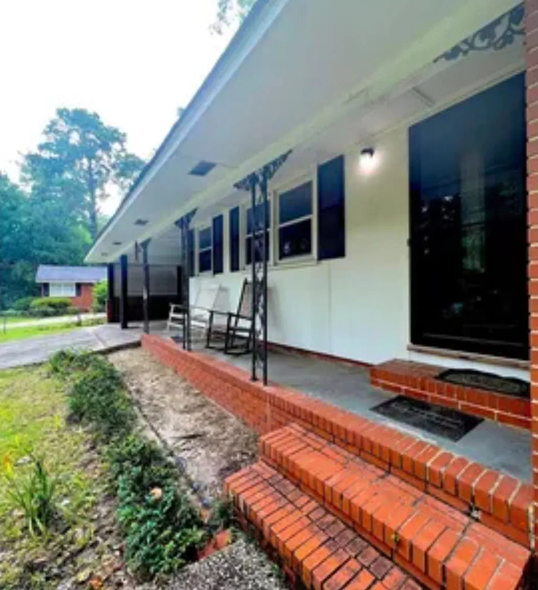 3 bed, 1328 sqft, $1,500 — Photo 3