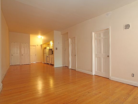 4th image of 240 Lafayette St APT 4