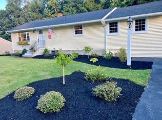 8 Edith Ln, Rutland, MA 01543