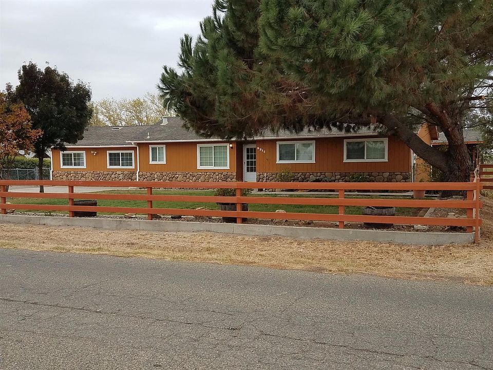 1st image of 9313 Sawyer Ave