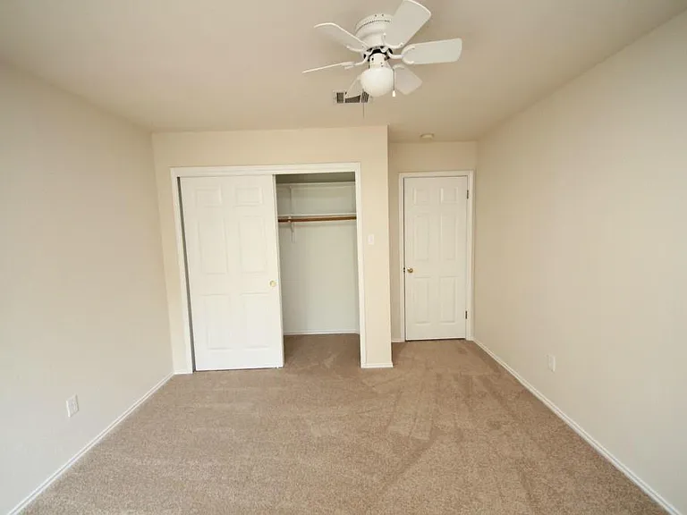 13453 Gent Dr — Photo 15