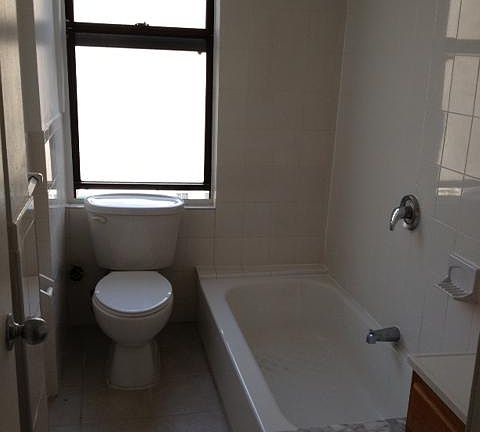 4th image of 115 Fort Washington Ave