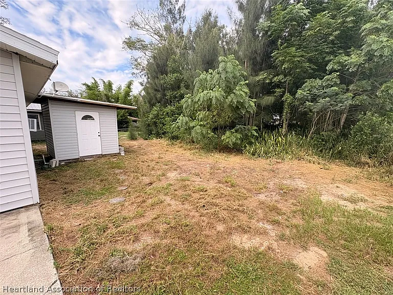 1634 Wightman Ave — Photo 6