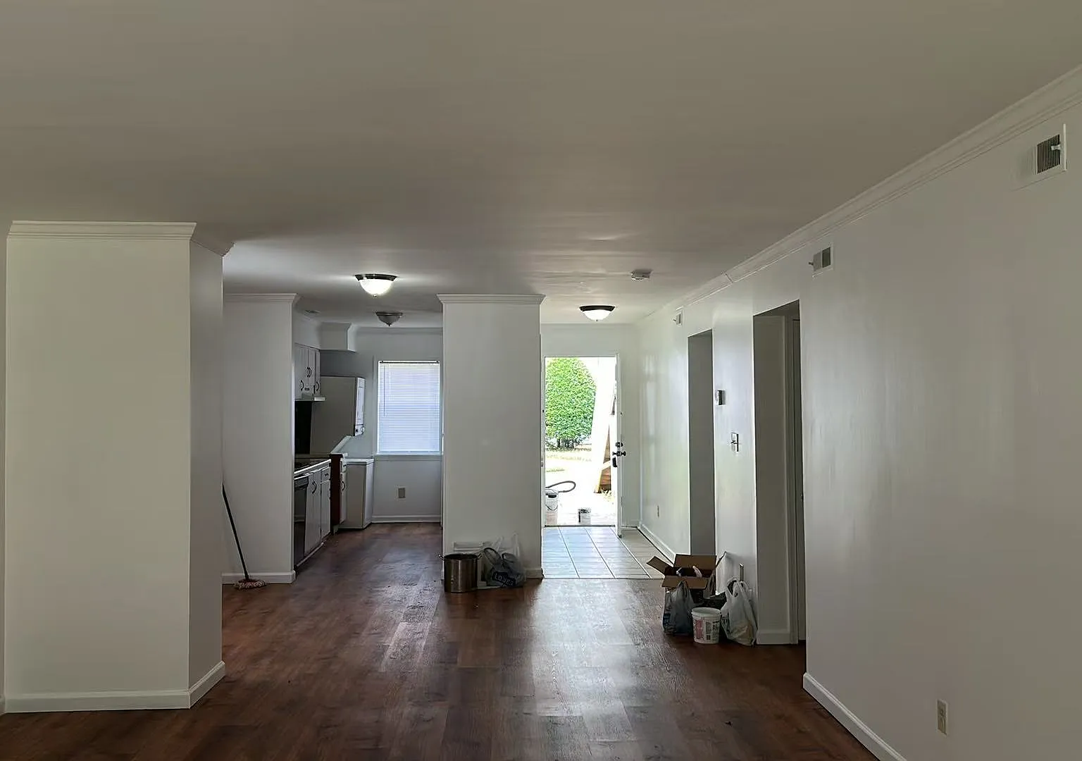 2 bed, 1133 sqft, $1,550 — Photo 3