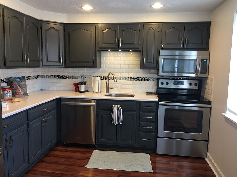 1st image of 21 Stoneledge Ct