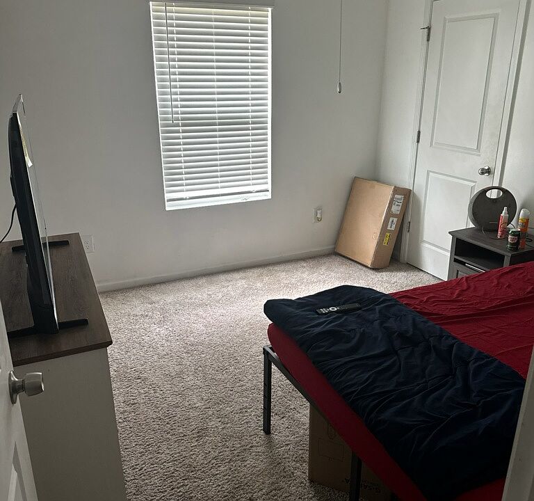 1st image of 1802 Carrington Dr #1802