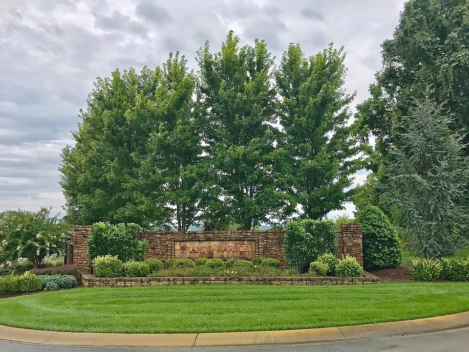 1st image of 113 Christopher Way