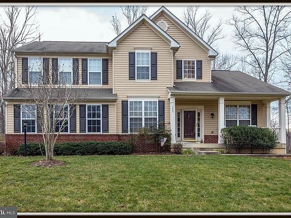 2nd image of 7803 Lyndhurst Ct
