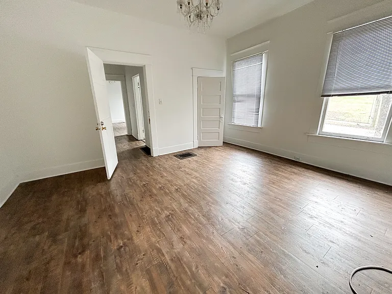 3106 Vanderbilt Pl — Photo 5