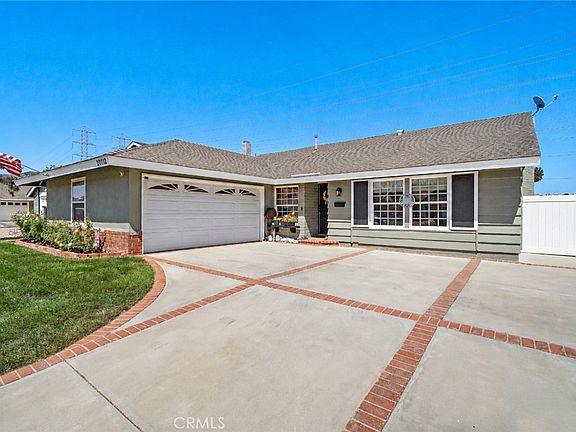 3rd image of 20712 Spindrift Ln