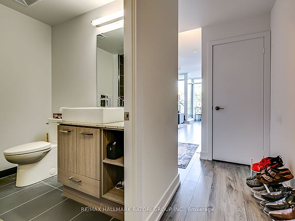 5th image of 170 Chiltern Hill Rd #407