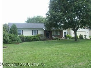 4928 Arden Nollville Rd, Martinsburg, WV 25403