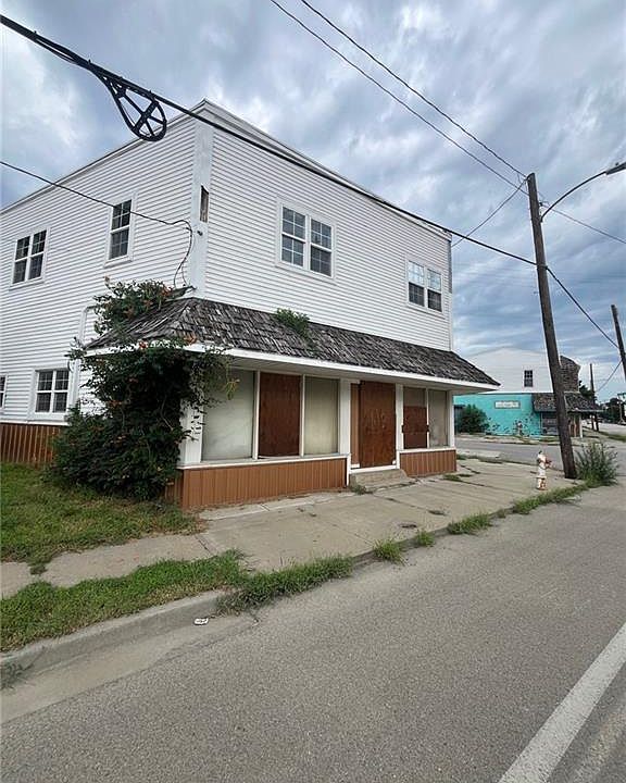 1st image of 3026 Saint Joseph Ave