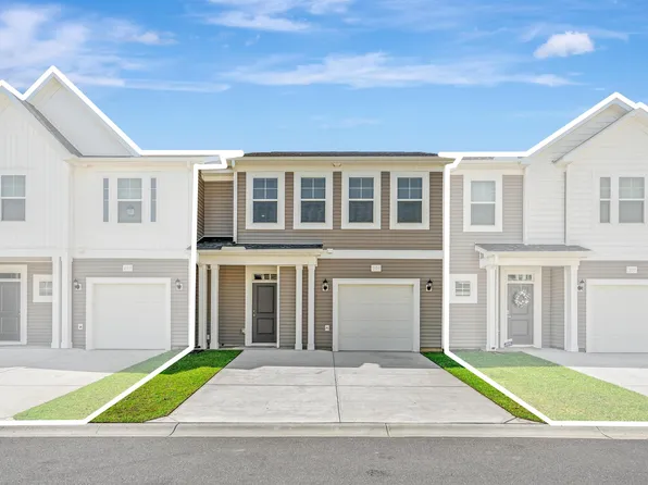 301 Sandridgebury Dr. #68, Little River, SC 29566