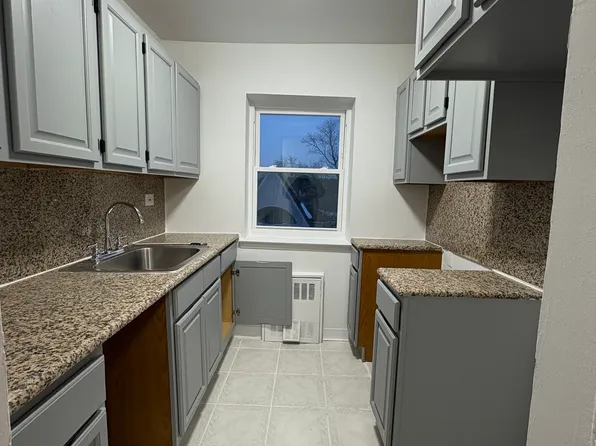 (undisclosed Address), Yonkers, NY 10705