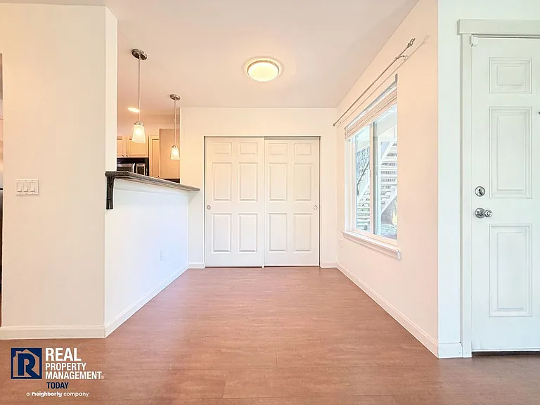 2613 S 272nd St #21 — Photo 7