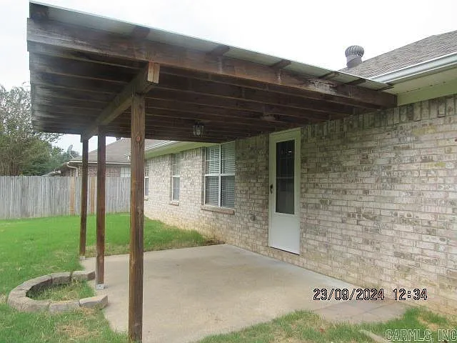 4555 Graham Dr — Photo 16