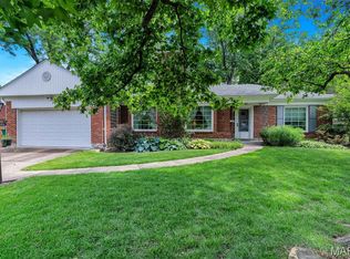 1416 Azalea Dr, Saint Louis, MO 63119