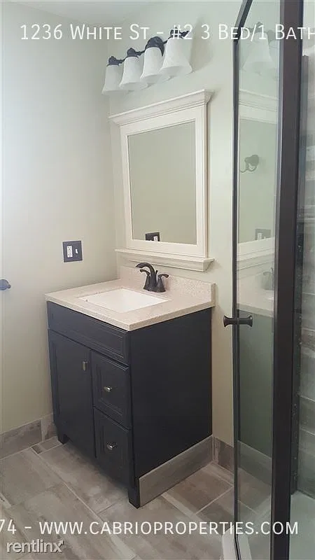 1236 White St. — Photo 4