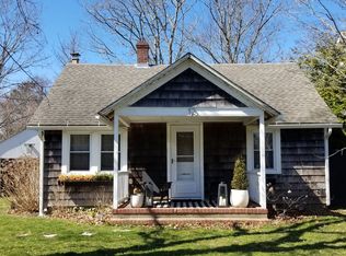 126 Norris Ln, Bridgehampton, NY 11932